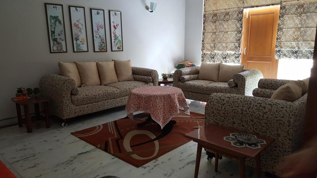 Sabs Bed And Breakfast Nueva Delhi Exterior foto