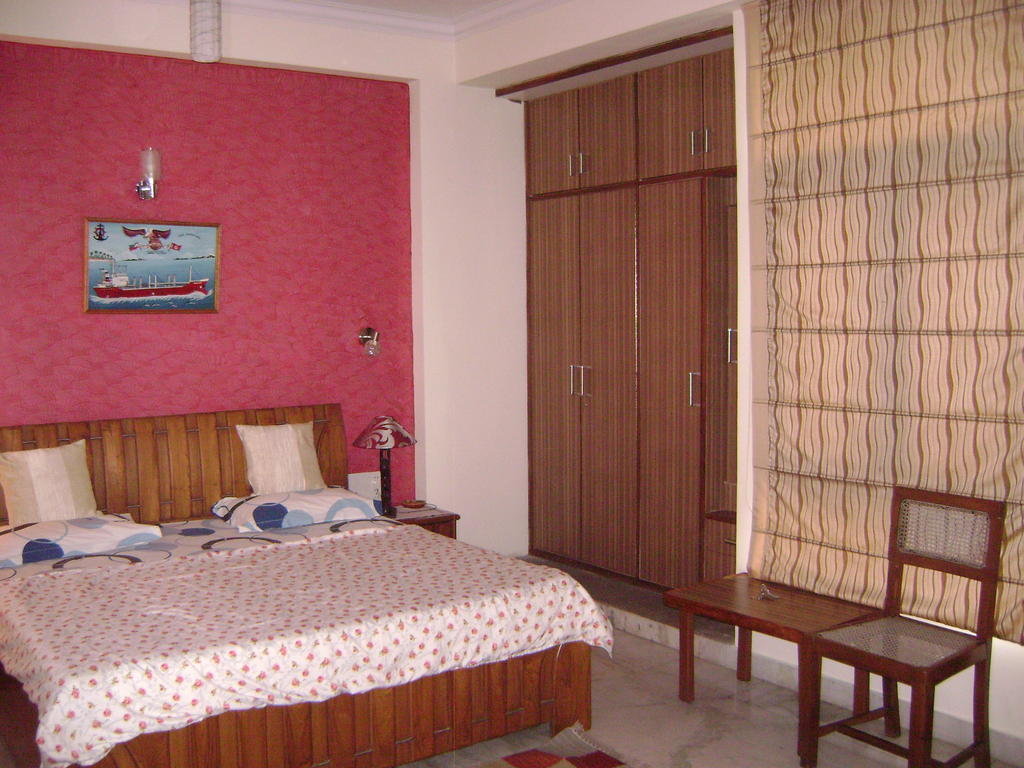 Sabs Bed And Breakfast Nueva Delhi Habitación foto
